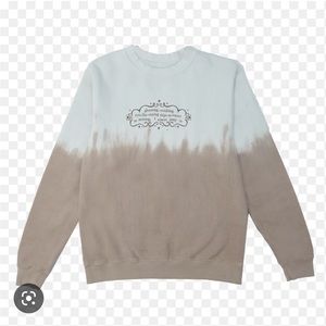 Gleaming, twinkling crewneck Taylor Swift